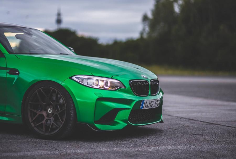 Детали экстерьера BMW M2 Coupe on HRE Wheels (FF01) 2018 года  (фото 3 из 5)